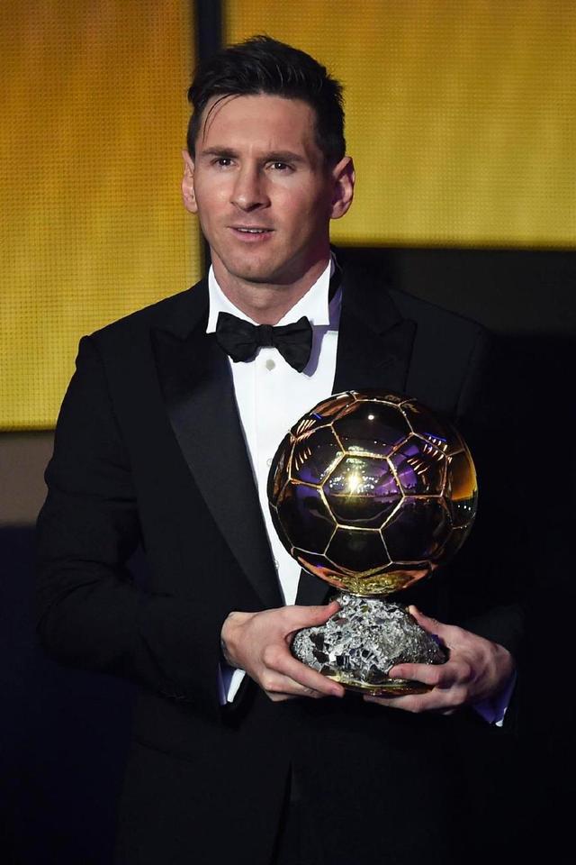 邮报：前裁判库特量刑延期，此前他曾承认制作儿童不良影像