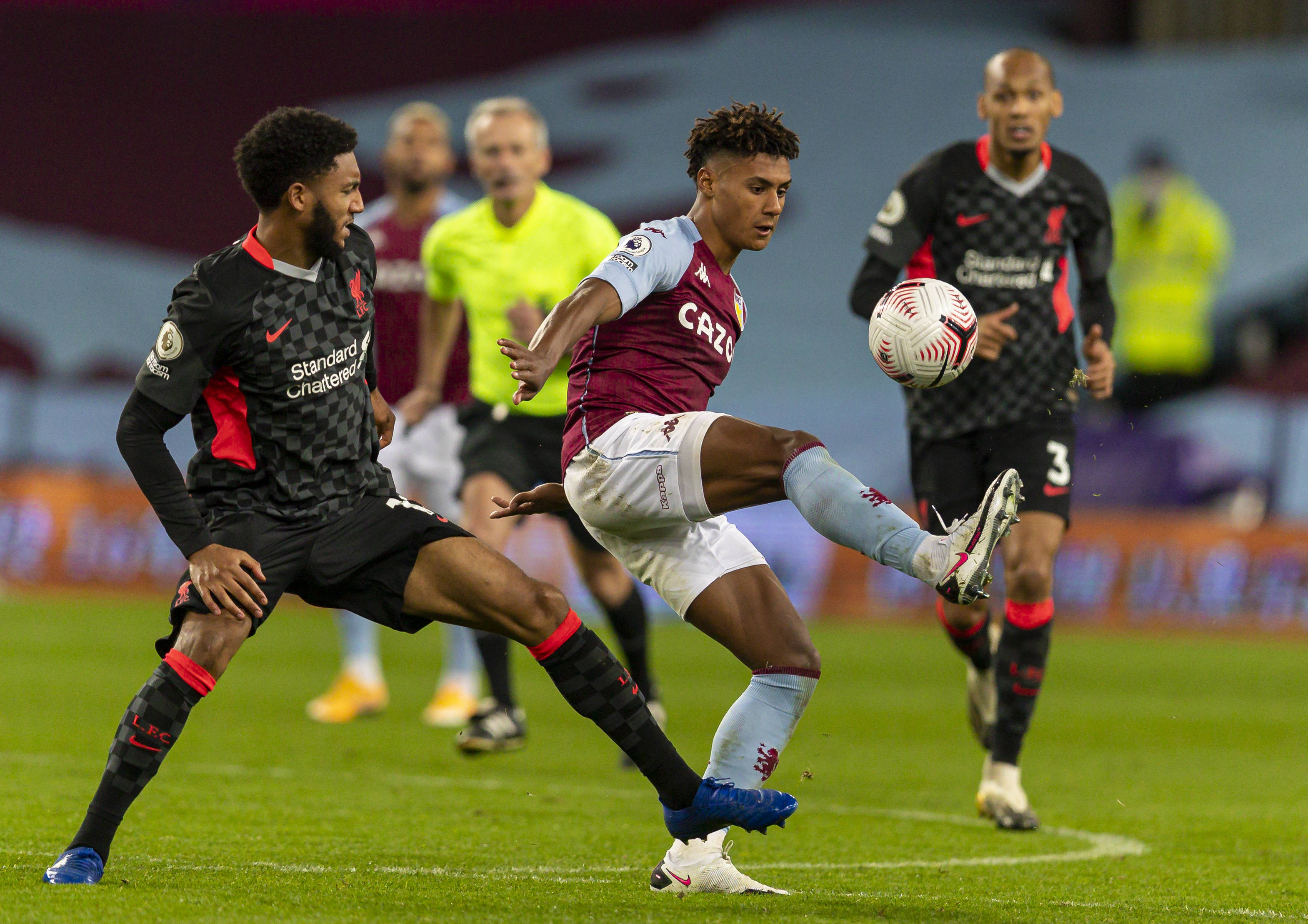 替补球员关键时刻助球队锁定积分