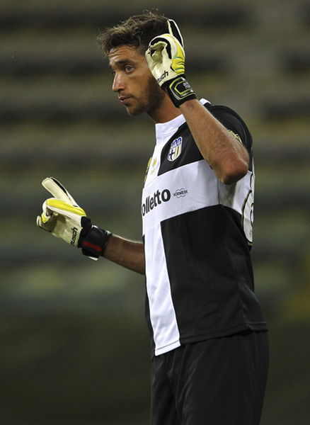 娱乐综合体股表现突出