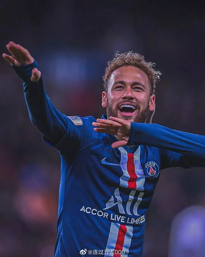 阿尔瓦雷斯马竞生涯欧冠进球数上双，成队史第三人